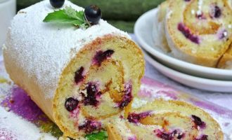 как приготовить бисквитный рулет в домашних условиях быстро и вкусно