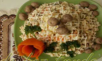 салат с курицей и шампиньонами
