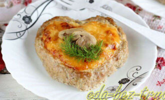 Мясные башенки с грибным жульеном