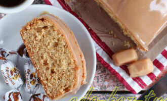 Карамельный кекс с ирисками